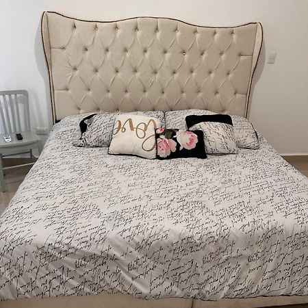 Family Home Apodaca Монтерей Екстериор снимка