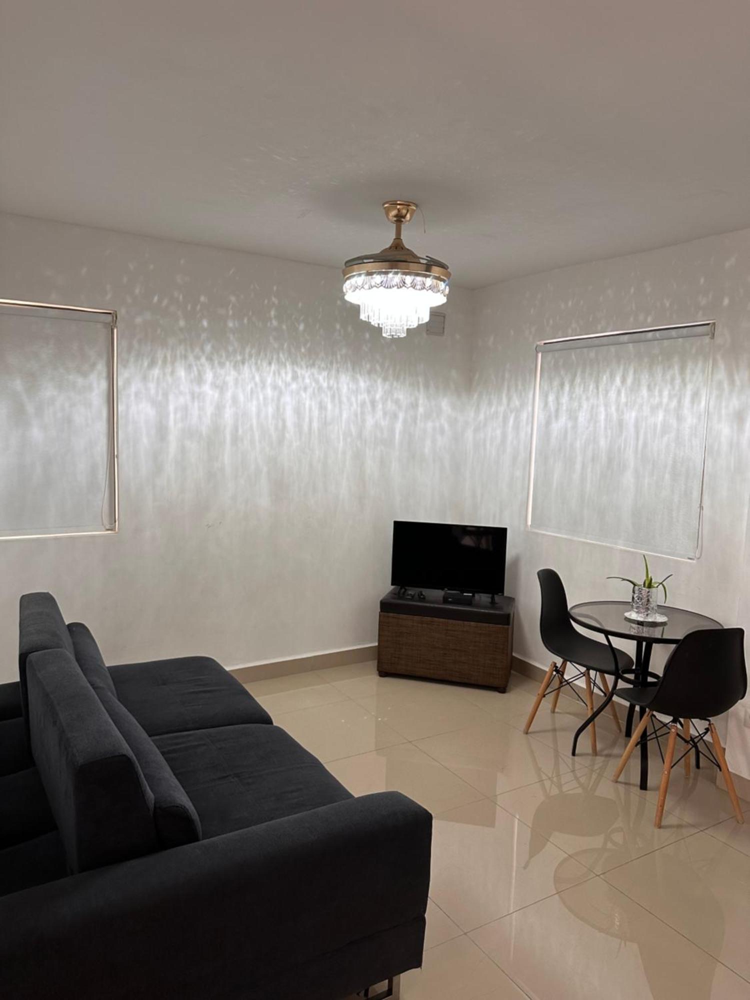 Family Home Apodaca Монтерей Екстериор снимка