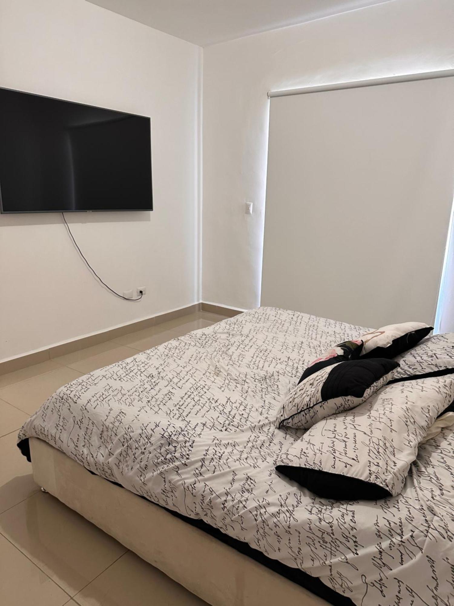 Family Home Apodaca Монтерей Екстериор снимка